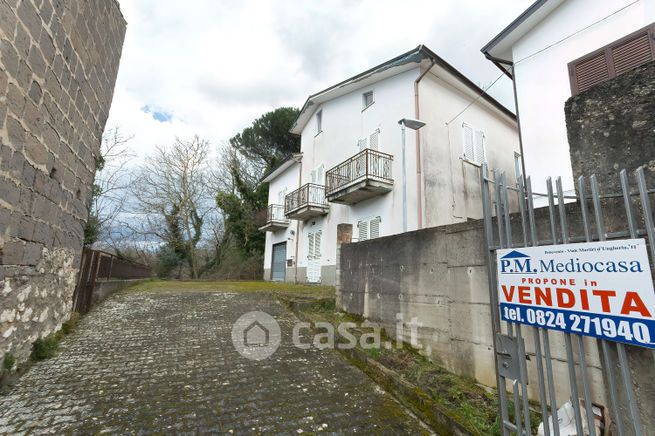 Casa indipendente in residenziale in Via Provinciale 17