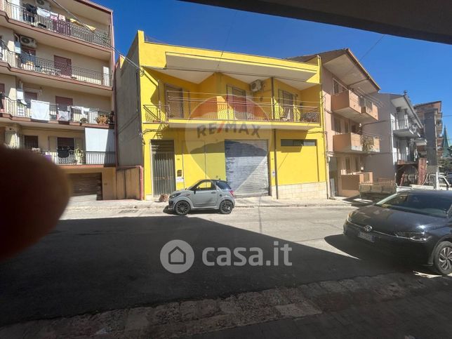 Casa indipendente in residenziale in Via Marzabotto 68