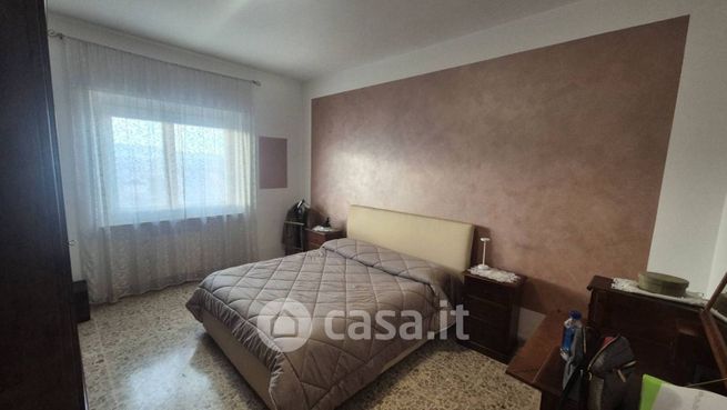 Appartamento in residenziale in Via Monte Rosa 7