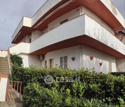 Appartamento in residenziale in Via Giannutri 56