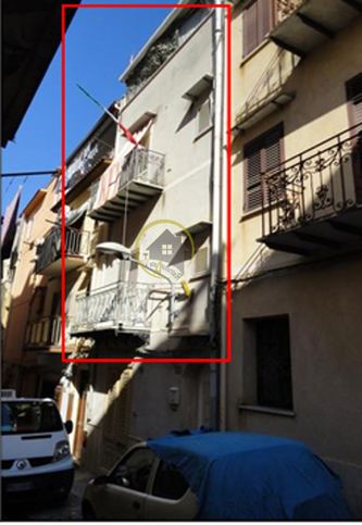 Casa indipendente in residenziale in Via Bubbeo 17