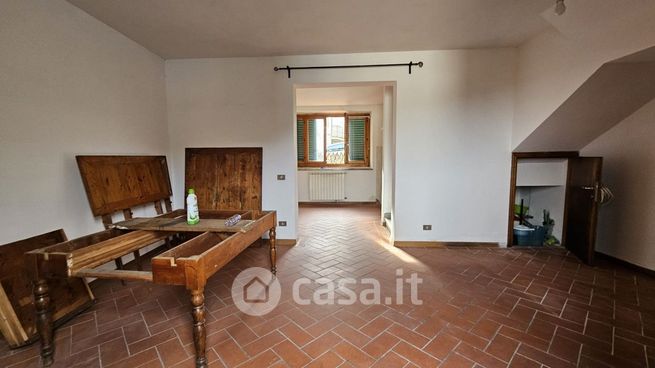 Appartamento in residenziale in Piazza Ario Dante Naldi
