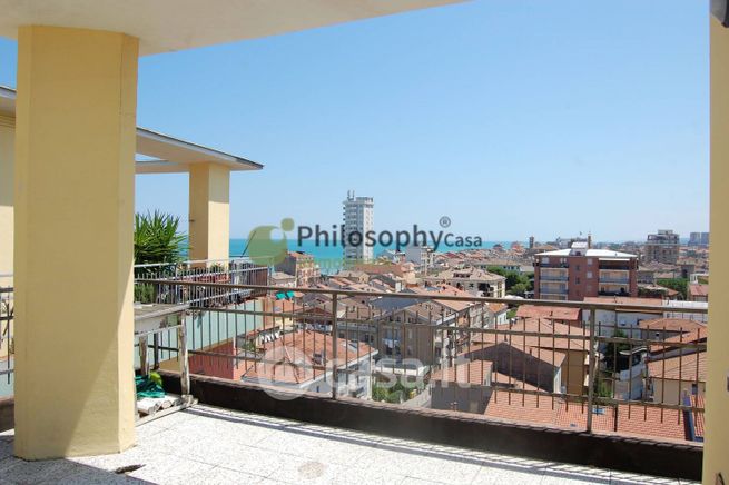 Appartamento in residenziale in Via Pastrengo
