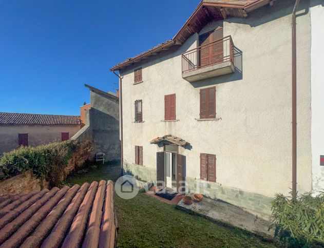 Casa indipendente in residenziale in Via Casabassa 32