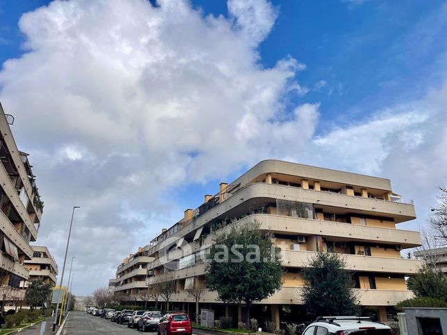 Appartamento in residenziale in Via Erminio Macario