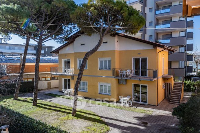 Appartamento in residenziale in Via Paluzza 14