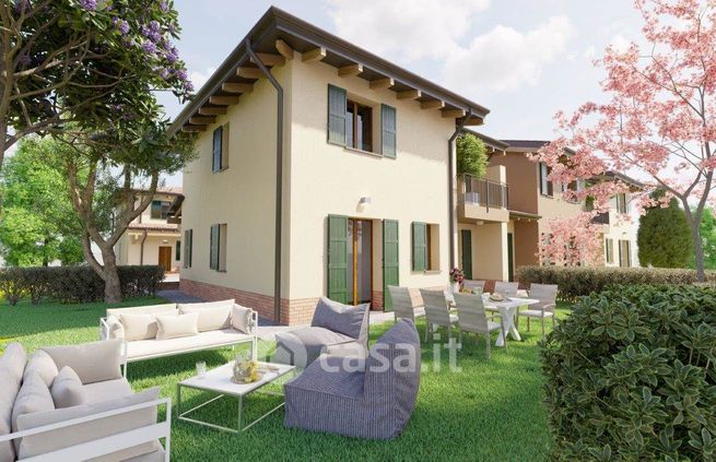 Villetta a schiera in residenziale in Via Prati di Soletto