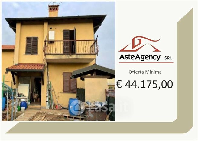Appartamento in residenziale in Via Madonnina 10