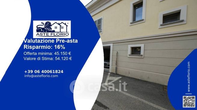 Box/posto auto in residenziale in Via Dante Alighieri