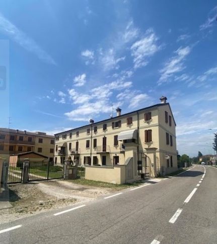 Appartamento in residenziale in Strada Roncobonoldo 34