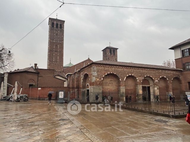 Garage/posto auto in residenziale in Piazza Sant'Ambrogio