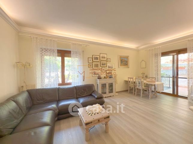 Appartamento in residenziale in Via Sapergo 16