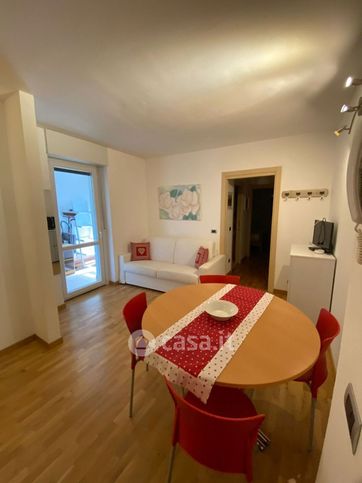 Appartamento in residenziale in Via Andossi 12