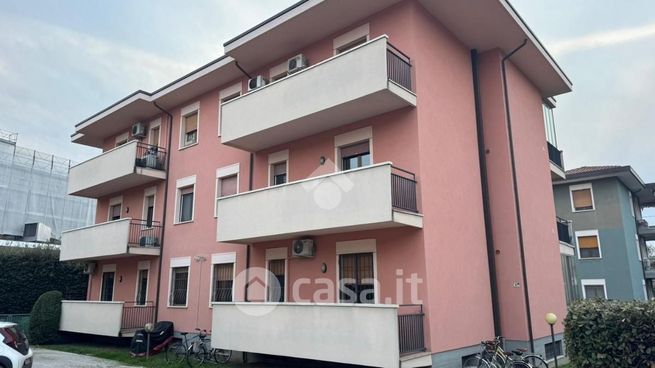 Appartamento in residenziale in Subborgo Federico Comandini