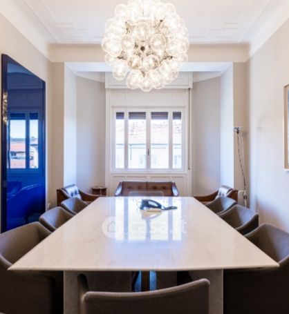 Ufficio in commerciale in Via Alessandro Torlonia