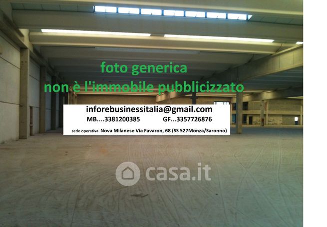 Capannone in commerciale in 