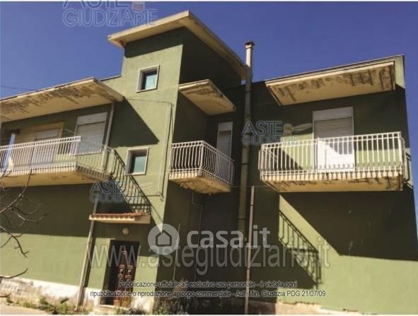 Villetta a schiera in residenziale in Via Basilicata