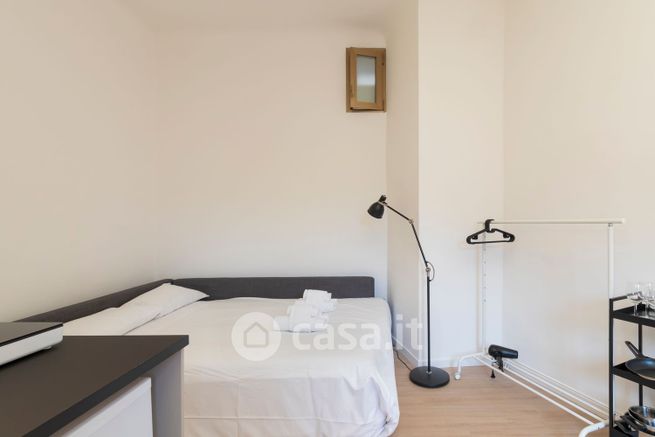 Appartamento in residenziale in Via Luigi Federico Menabrea 12