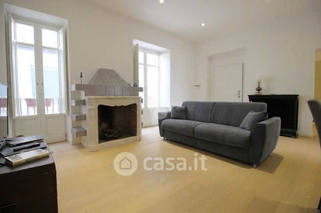 Appartamento in residenziale in Via Casa Professa 19