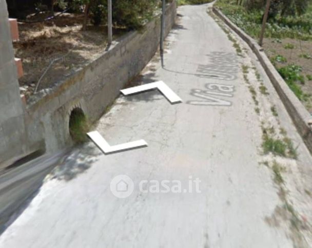 Rustico/casale in residenziale in Contrada Oliveto
