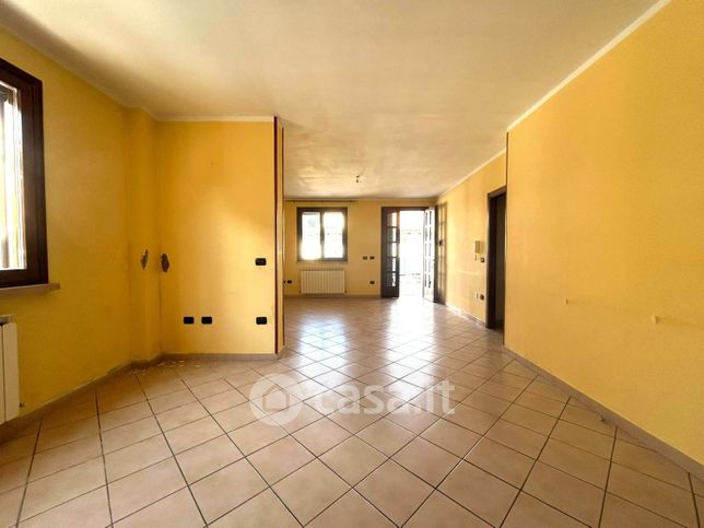 Appartamento in residenziale in Via Nazario Sauro