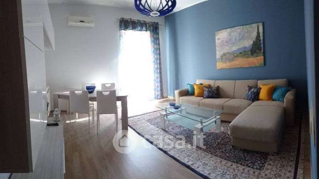 Appartamento in residenziale in Via Agostino Scilla 1