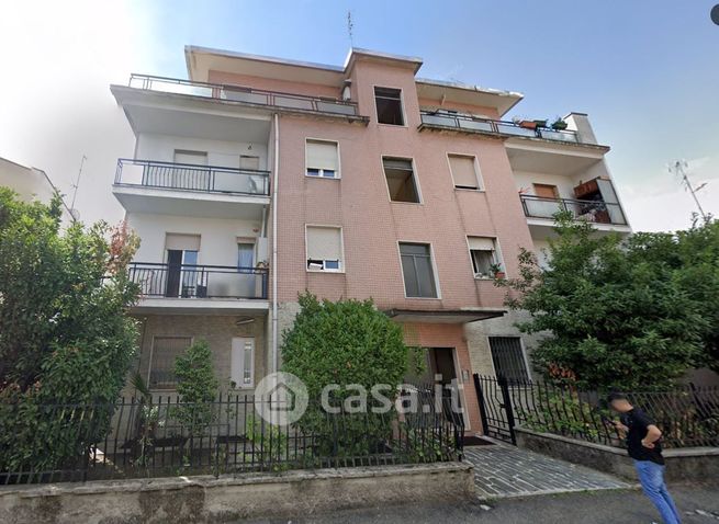 Appartamento in residenziale in Via Fratelli Rosselli 42