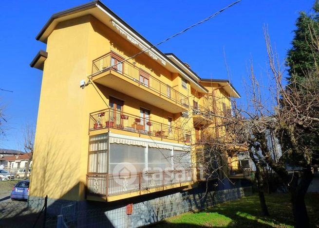 Appartamento in residenziale in Via Bellonatti 16