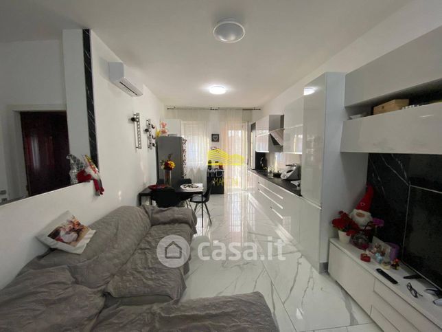 Appartamento in residenziale in Via XXV Aprile