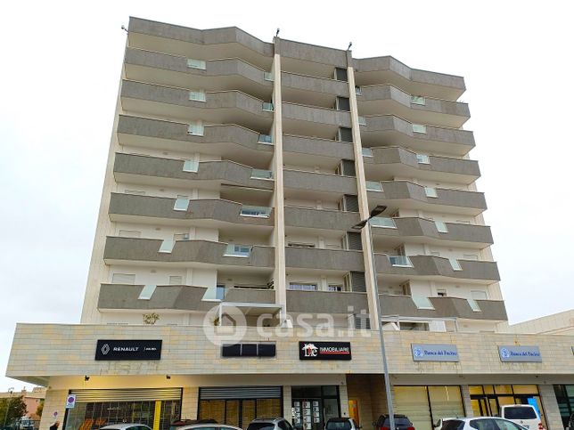 Appartamento in residenziale in Via del Mare 16