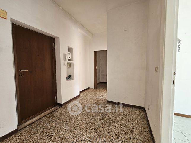 Appartamento in residenziale in Via Alessandria 1
