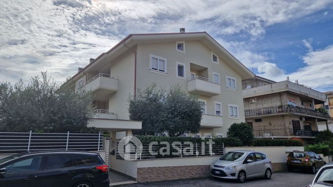 Appartamento in residenziale in Via Santeramo in Colle 41