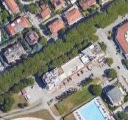 Box/posto auto in residenziale in Via Circonvallazione