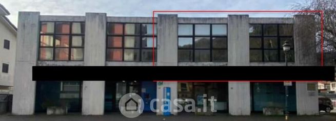 Ufficio in commerciale in Via dal Maso Bruno 58