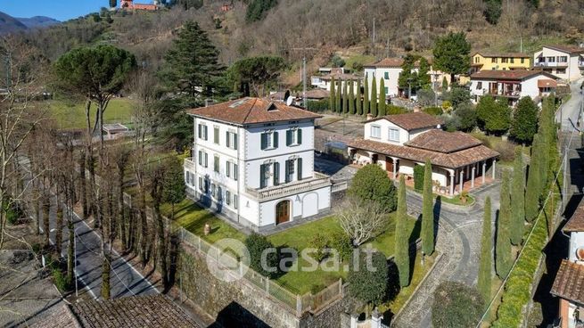 Villa in residenziale in Via della Chiesa Ventinovesima 11