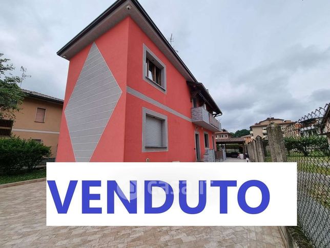 Villa in residenziale in Via Monte Ceneri