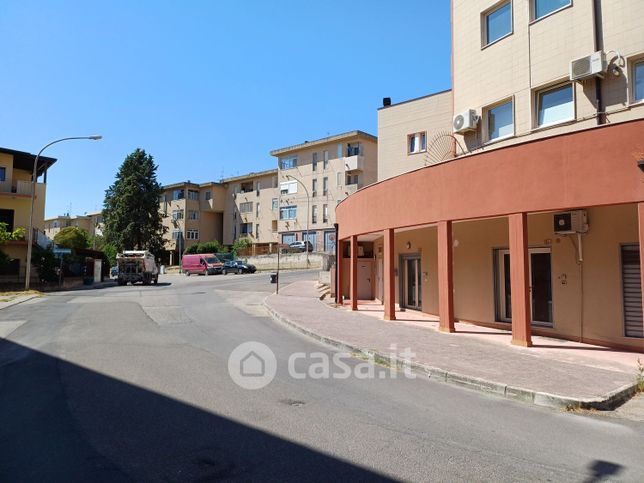 Ufficio in commerciale in Via dei Sanniti 1