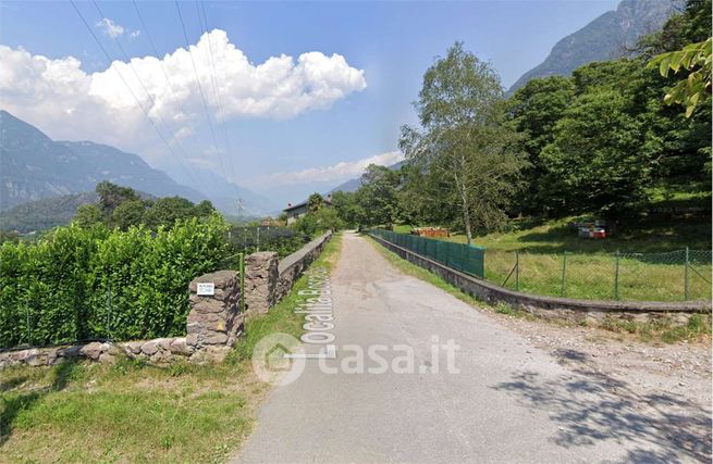 Terreno agricolo in commerciale in Via Ortigara