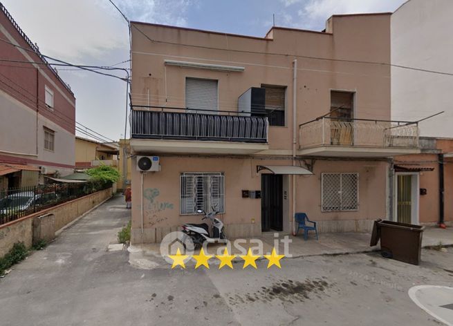 Appartamento in residenziale in Via Luigi Vanvitelli