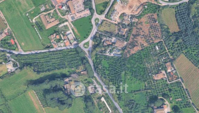 Terreno agricolo in commerciale in Via Pilozzo