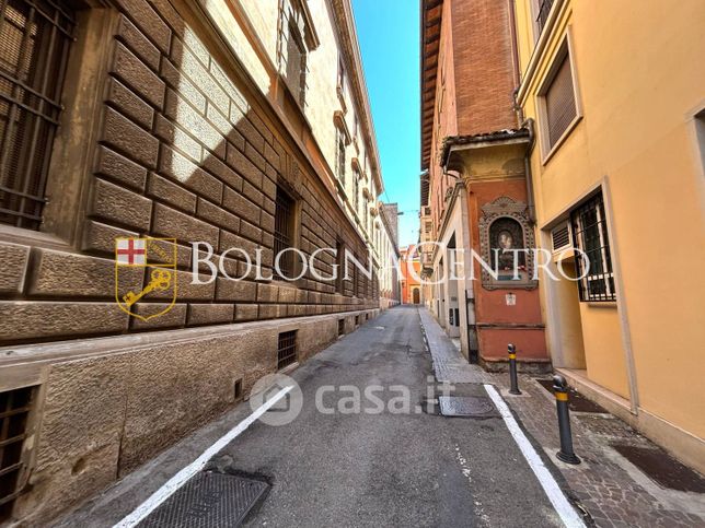 Appartamento in residenziale in Via Albiroli