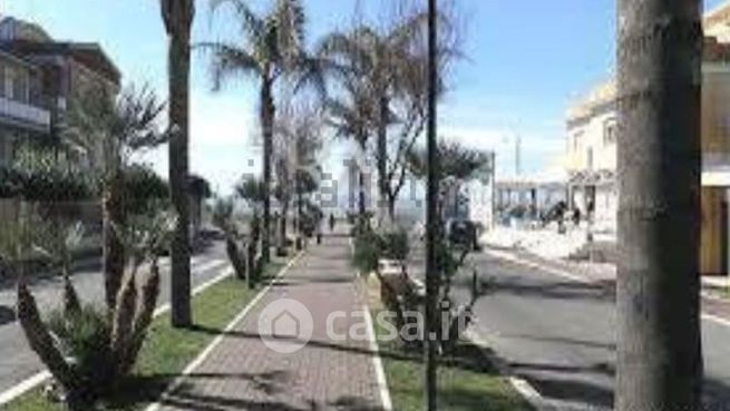 Appartamento in residenziale in Via Regina Amata 4