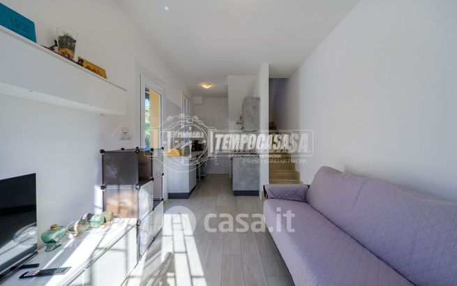 Casa indipendente in residenziale in Via Nazionale