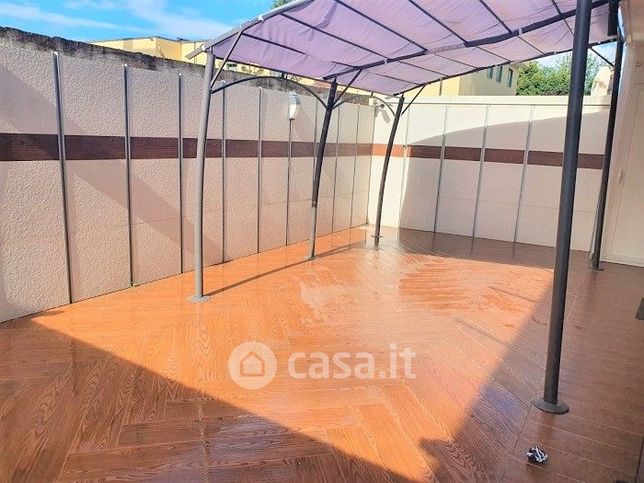Villetta a schiera in residenziale in Via Clanio