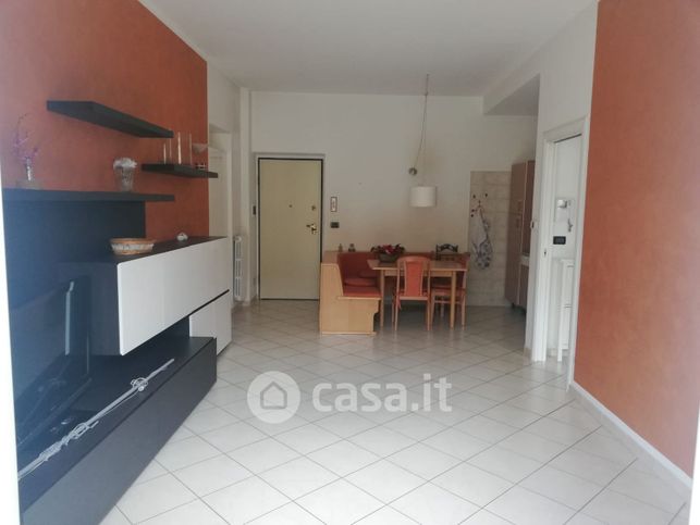 Appartamento in residenziale in Via G. Mazzini