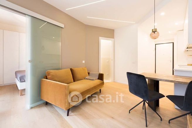 Appartamento in residenziale in Via Nicola Antonio Porpora 119