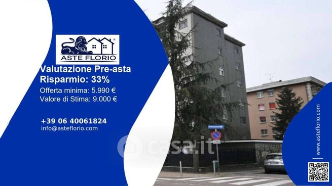 Box/posto auto in residenziale in Viale Palmiro Togliatti