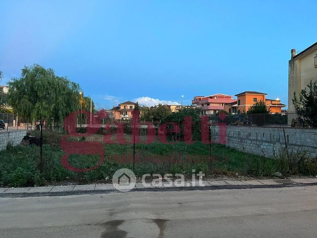 Terreno edificabile in residenziale in Via Marco Biagi 1