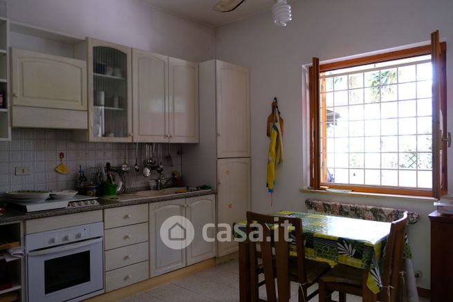 Appartamento in residenziale in Via Metauro 2