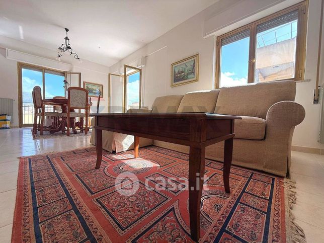 Appartamento in residenziale in Via Segesta 17